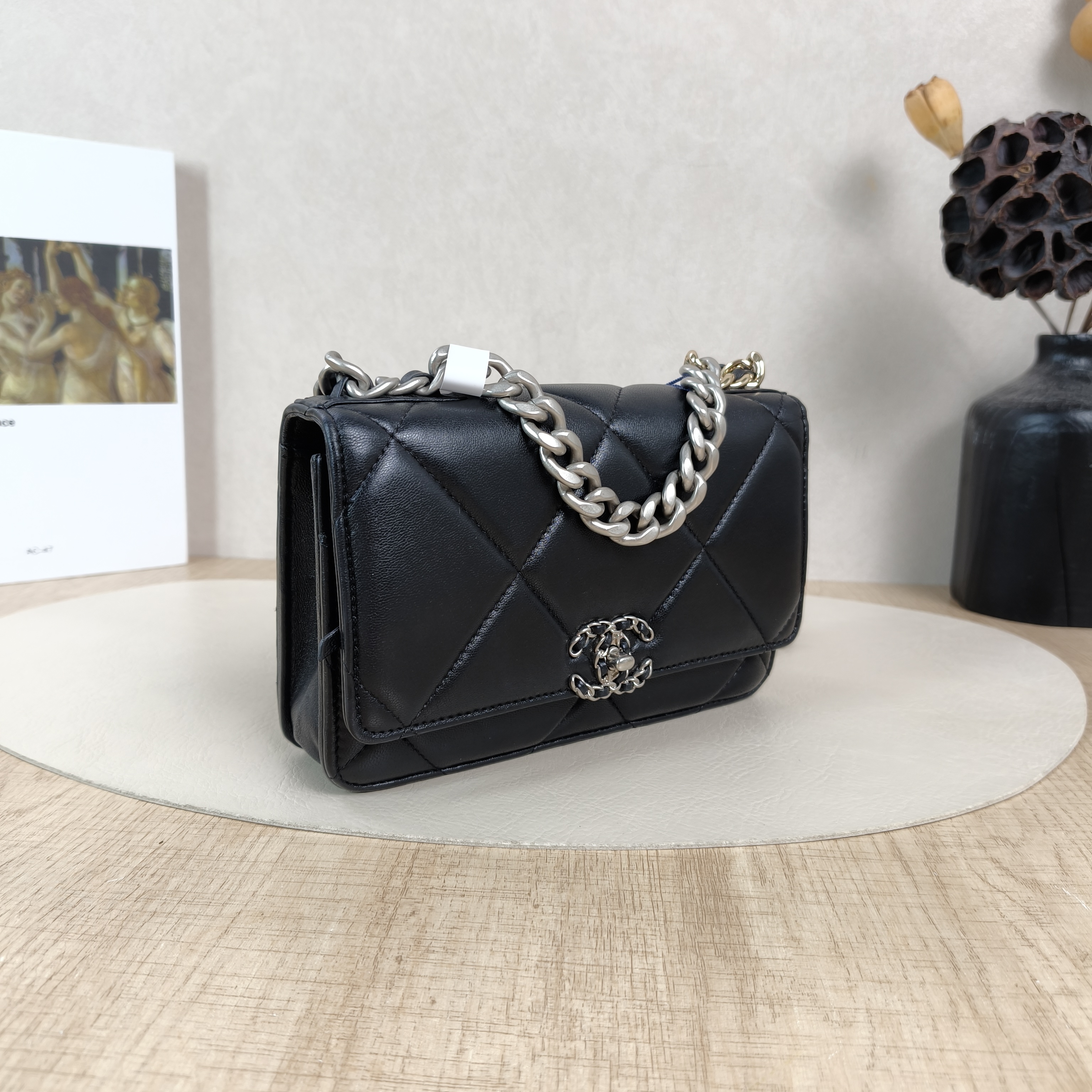 Chanel Crossbody Bag19Bag WOC Black SL ambskinmini19.2 × 3.5 × 12.3 cm — cover view 3 of 6