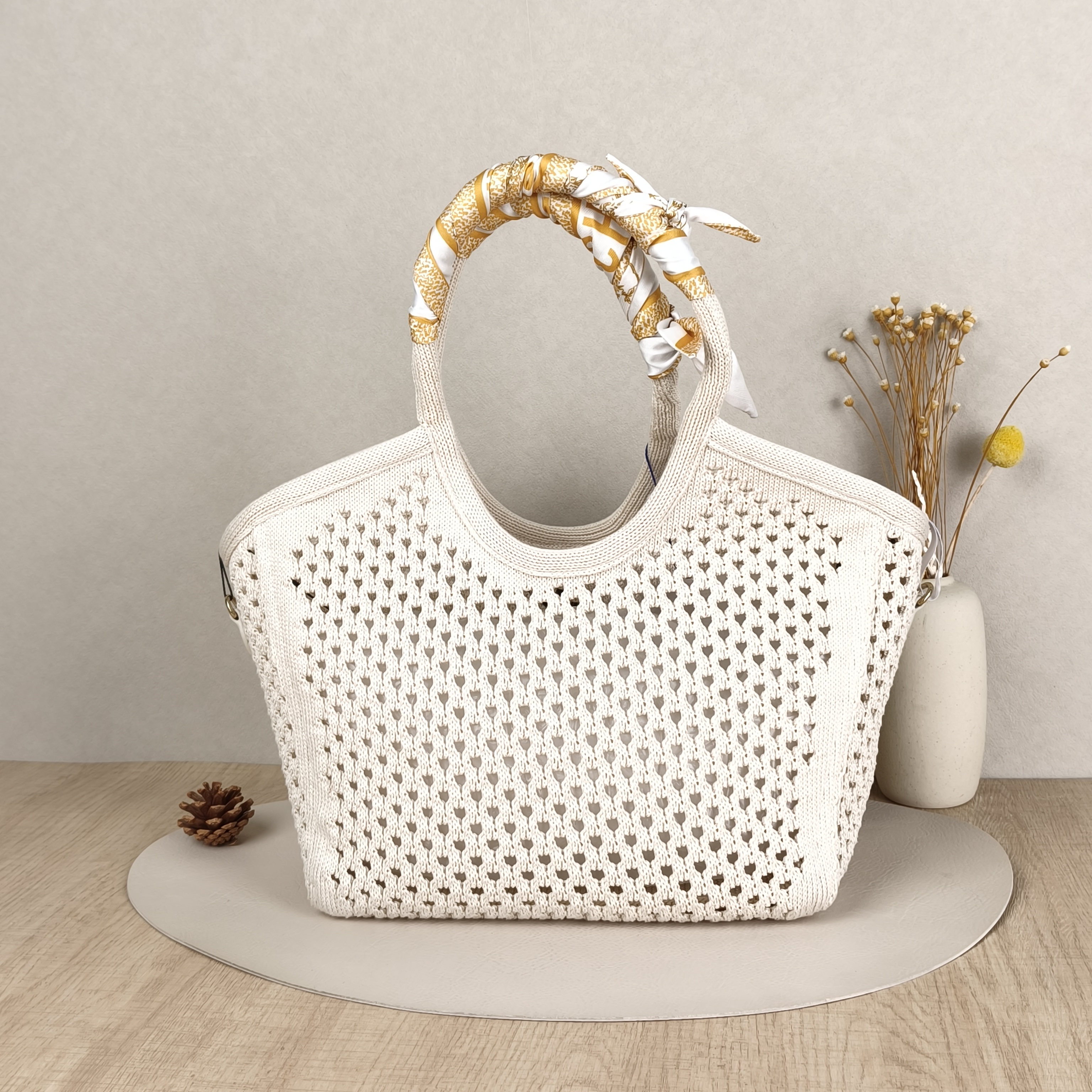 Miumiu Shoulder Bag IVY Tote Shopping Tote Beige Woven Small26 × 13 × 26 cm — cover view 4 of 9