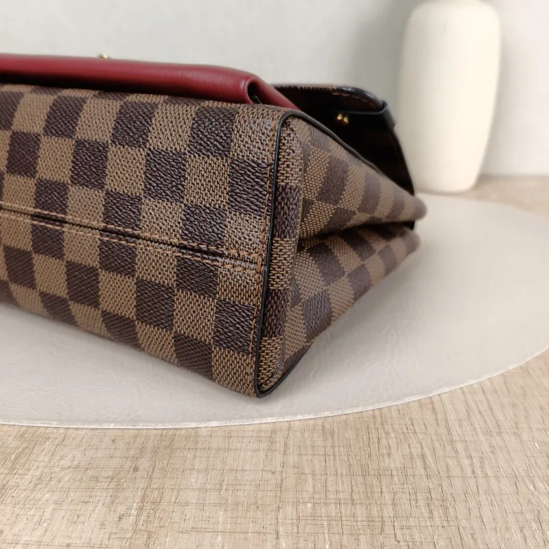 Louis Vuitton Shoulder Bag VAVIN Red · PVC Small 25 × 9.5 × 17 cm — detail view 7 of 14