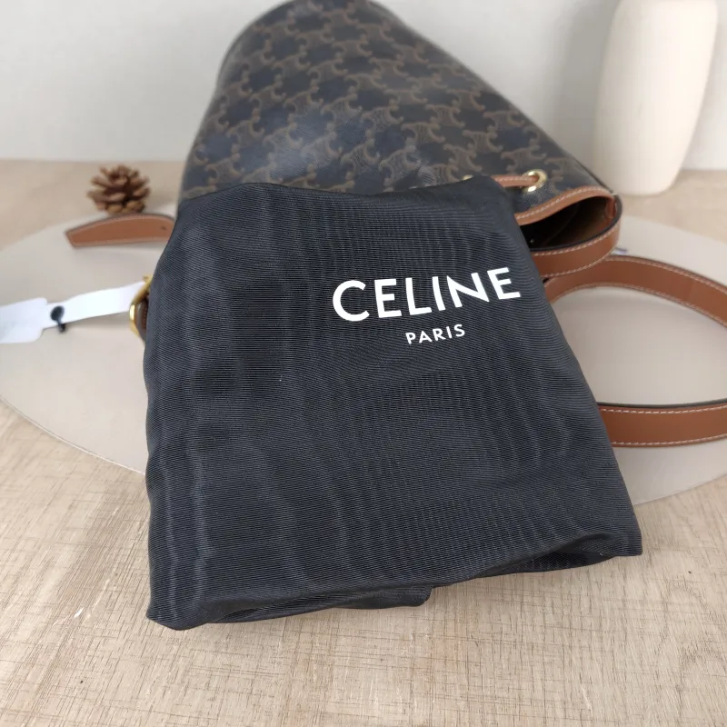 CELINE Crossbody Bag Triomphe Bucket Bag Monogram PVC Small 14 × 14 × 21 cm — detail view 4 of 8