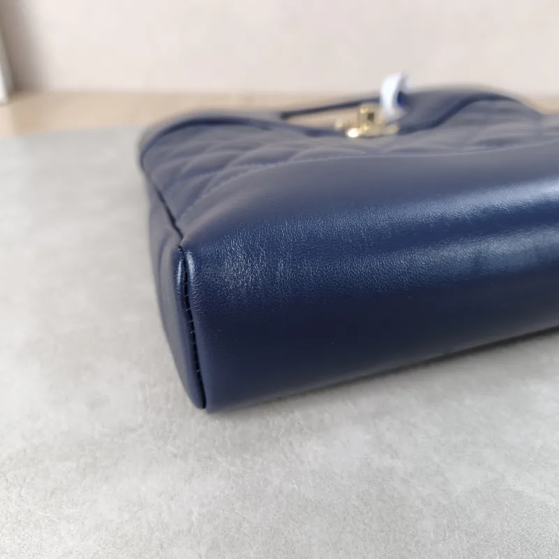 Chanel Crossbody Bag31Bag Navy Waxed Leathermini23 × 5.5 × 22 cm — detail view 6 of 16