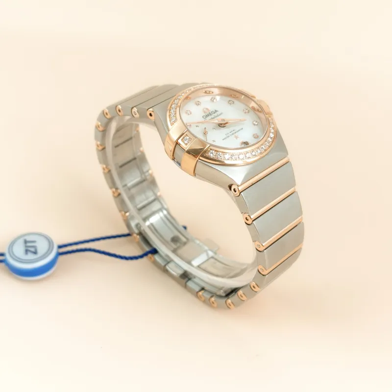 OMEGA Watch Collection Watch One Size27 — cover view 2 of 8