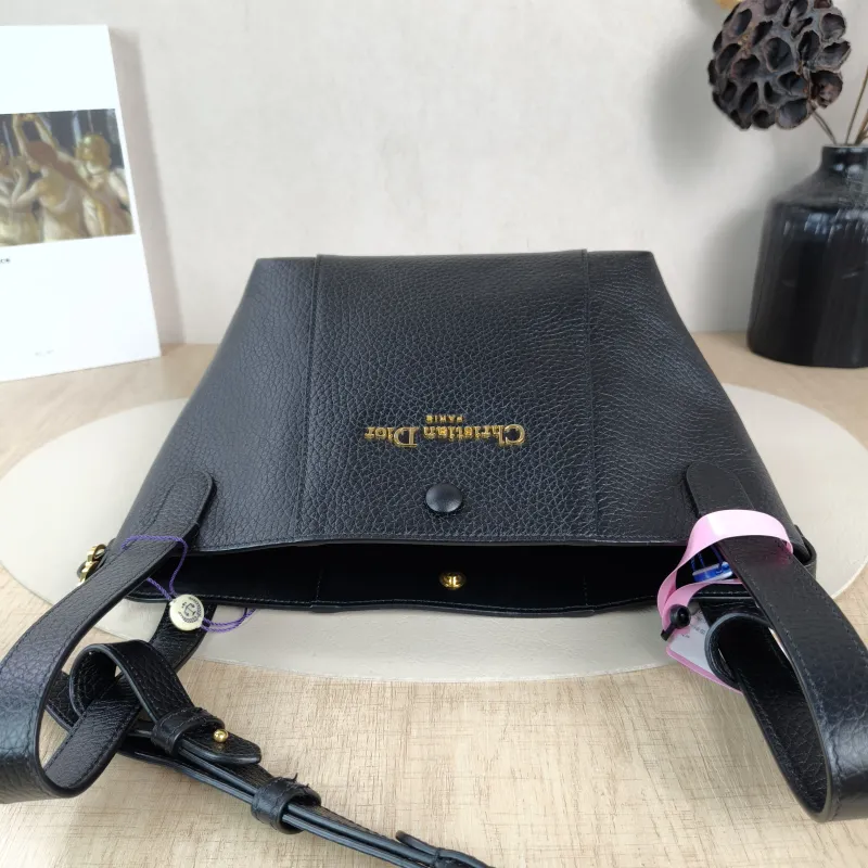 DIOR Top Handle Bag Signature Bucket Bag Black Calfskin Small 21 × 11 × 19 cm — detail view 1 of 10