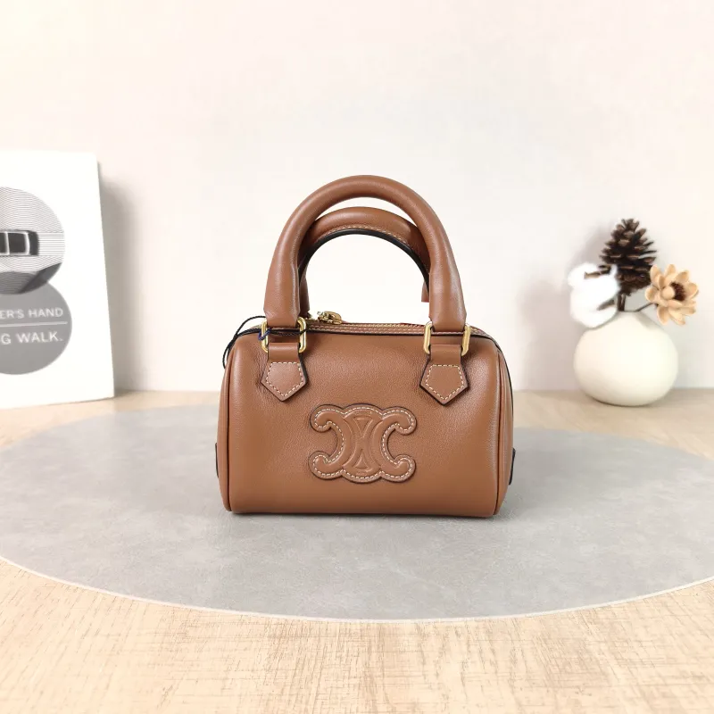 CELINE Crossbody Bag Caramel Calfskinmini14 × 7.5 × 9.5 cm