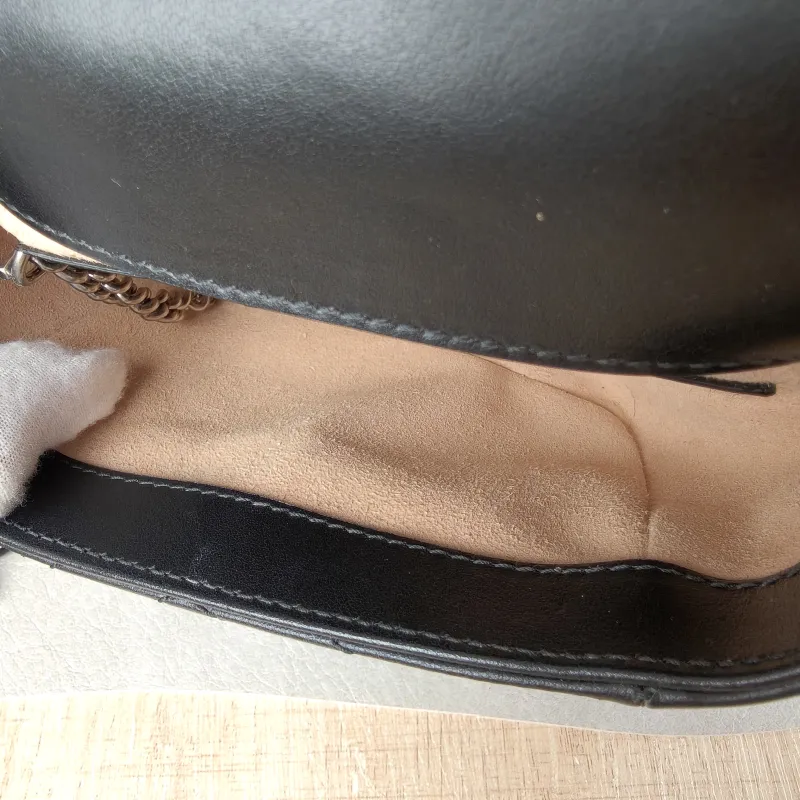 GUCCI Crossbody Bag GG Marmont Marmont Black Calfskin Mini 12 × 7 × 12.5 cm — detail view 8 of 11