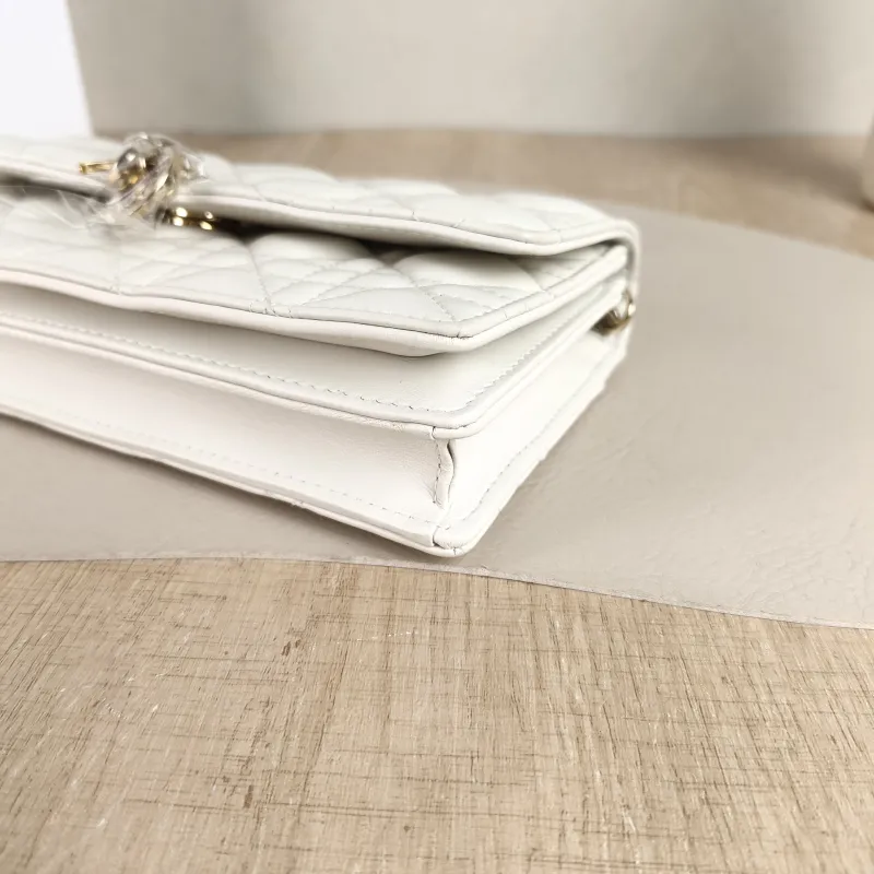 DIOR Shoulder Bag My Chain Bag White Lambskin mini21 × 4.5 × 11.5 cm — detail view 2 of 11