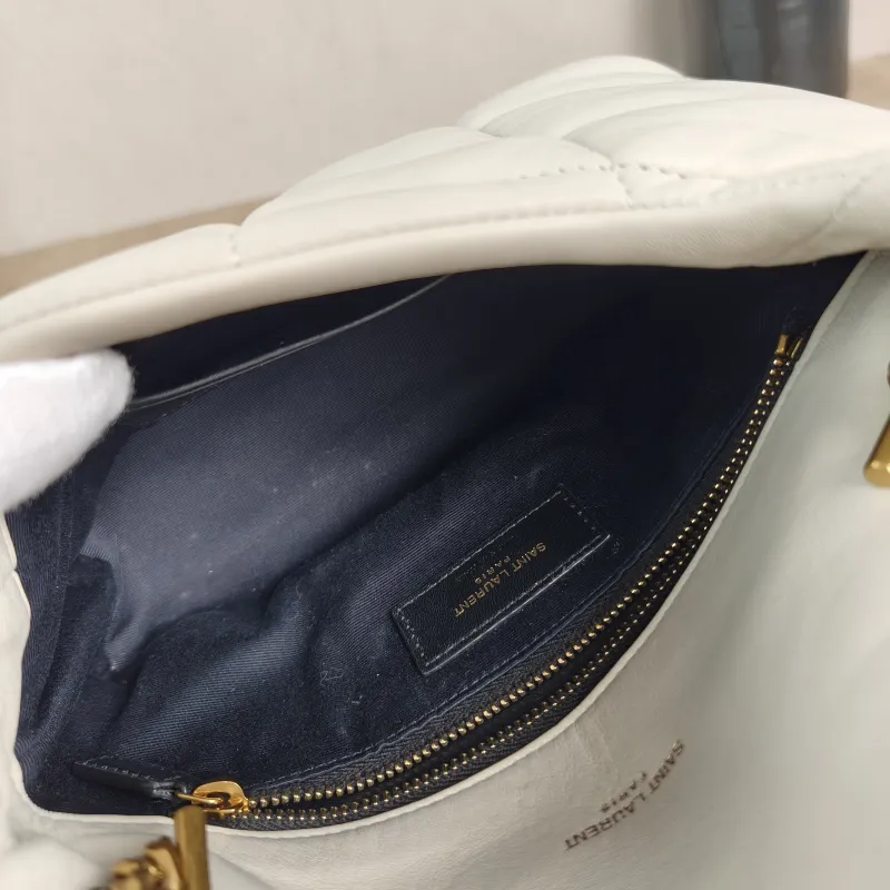 SAINT LAURENT Crossbody Bag LOULOU PUFFER White Lambskinmini23 × 8.5 × 15.5 cm — detail view 9 of 12