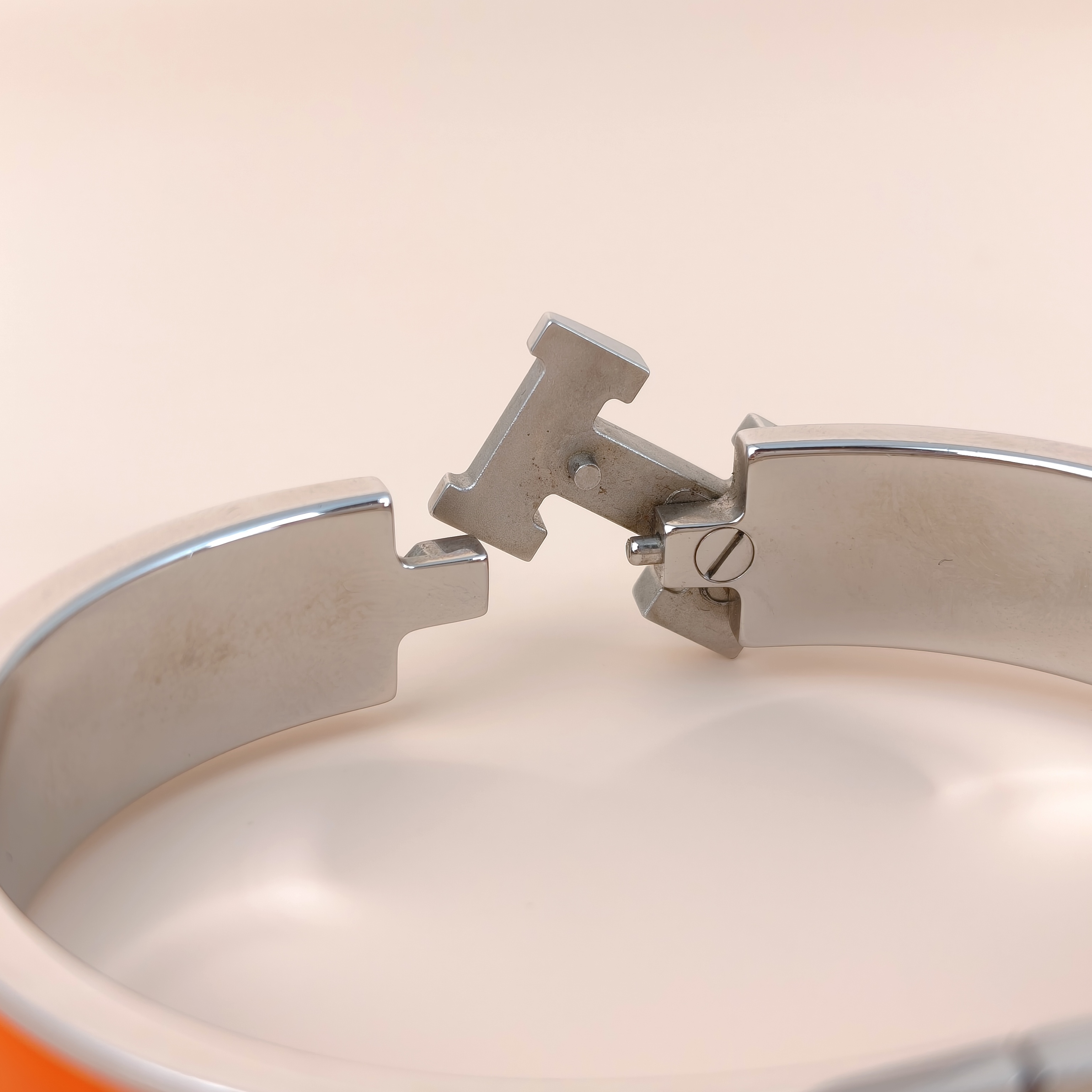 Hermès Bangle Clic HB angle One Size15.9cm — cover view 7 of 9