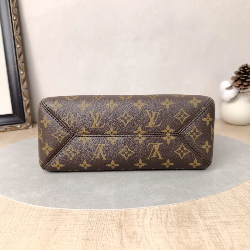 Louis Vuitton Shoulder Bag The Drop Monogram PVC Small28 × 12 × 15 cm — cover view 4 of 5