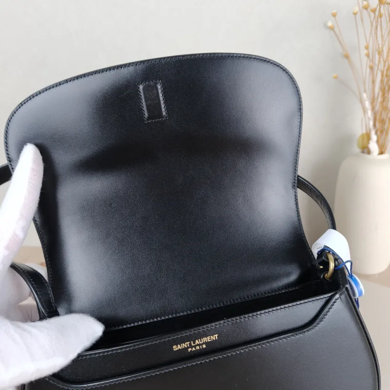 SAINT LAURENT Shoulder Bag VOLTAIRE Black Calfskin Mini 21 × 4.5 × 11 cm — detail view 4 of 13