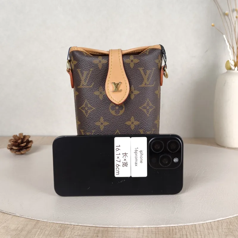 Louis Vuitton Crossbody Bag Fold Me Monogram PV Cmini14.5 × 6.5 × 18 cm — cover view 4 of 5