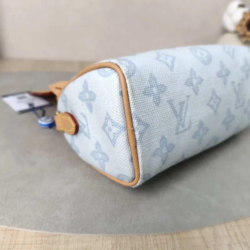 Louis Vuitton Crossbody Bag Speedy Nano Blue PV Cnano16 × 7.5 × 10 cm — detail view 14 of 15