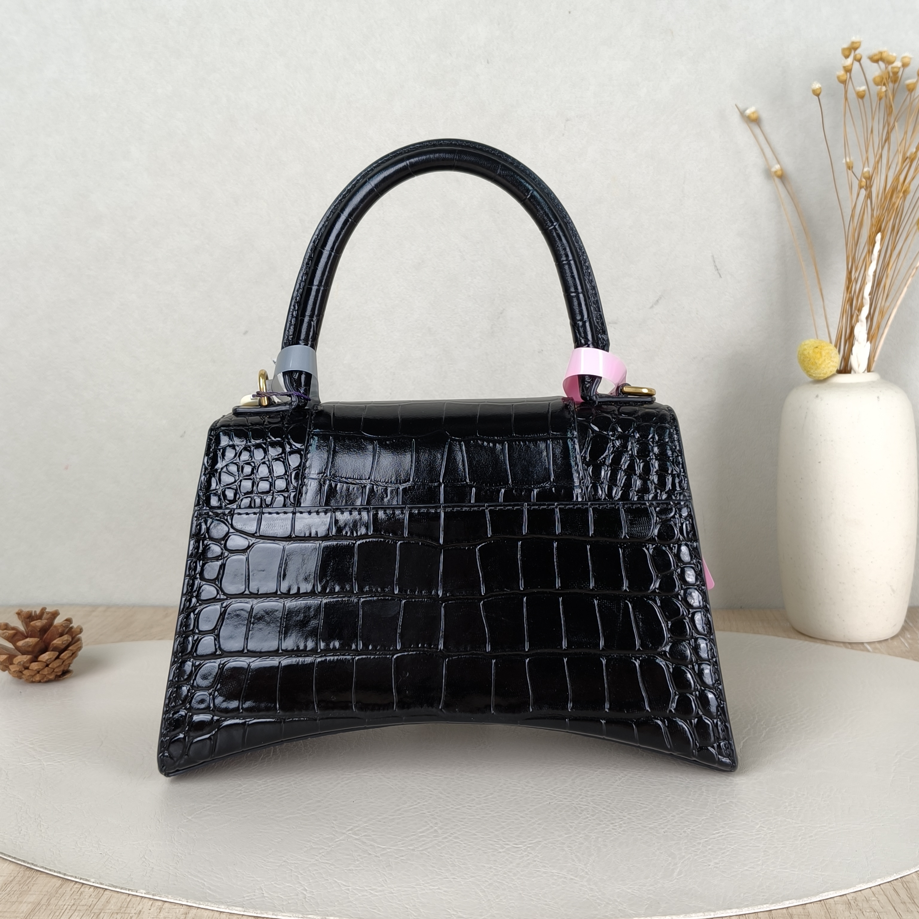BALENCIAGA Crossbody Bag Hourglass Hourglass Bag Black CC alfskin Small23 × 10 × 14 cm — cover view 4 of 5