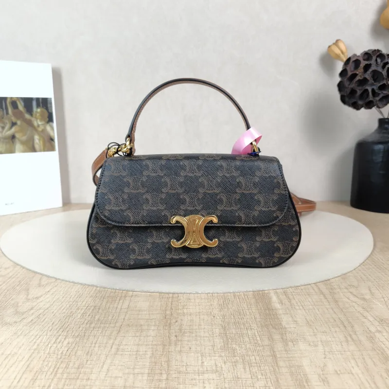 CELINE Crossbody Bagteen lola Crossbody Bag Monogram PVC One Size20 × 8.5 × 11.5 cm