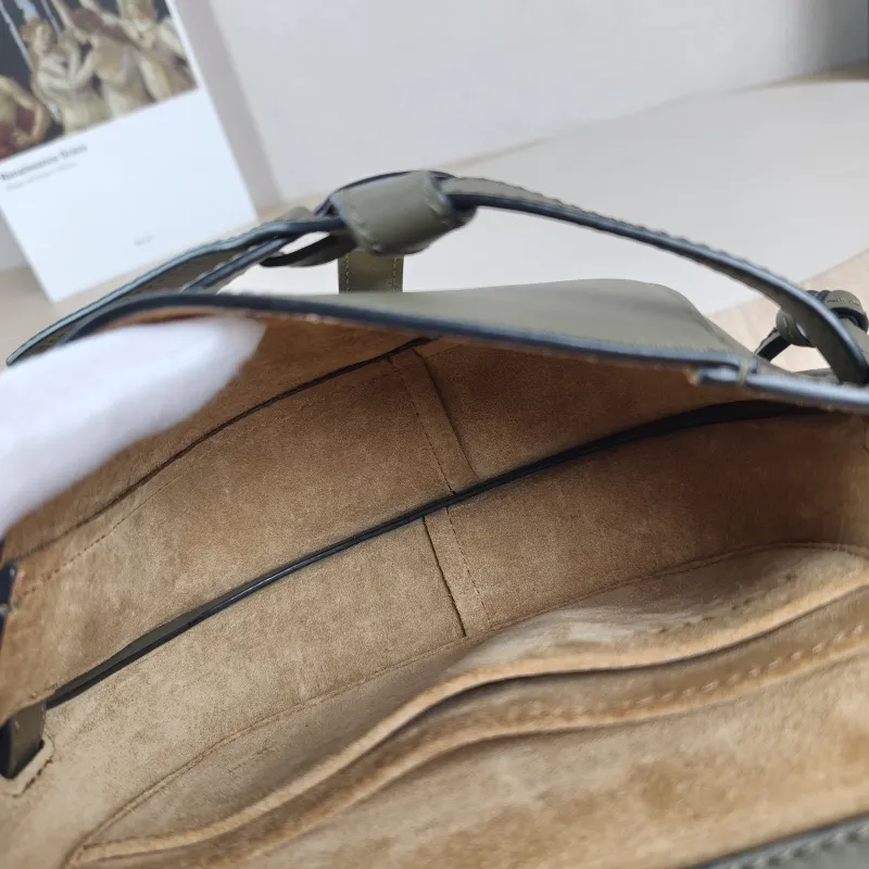 LOEWE Crossbody Bag Gate Green Calfskin Mini 15 × 8 × 12.5 cm — detail view 1 of 13
