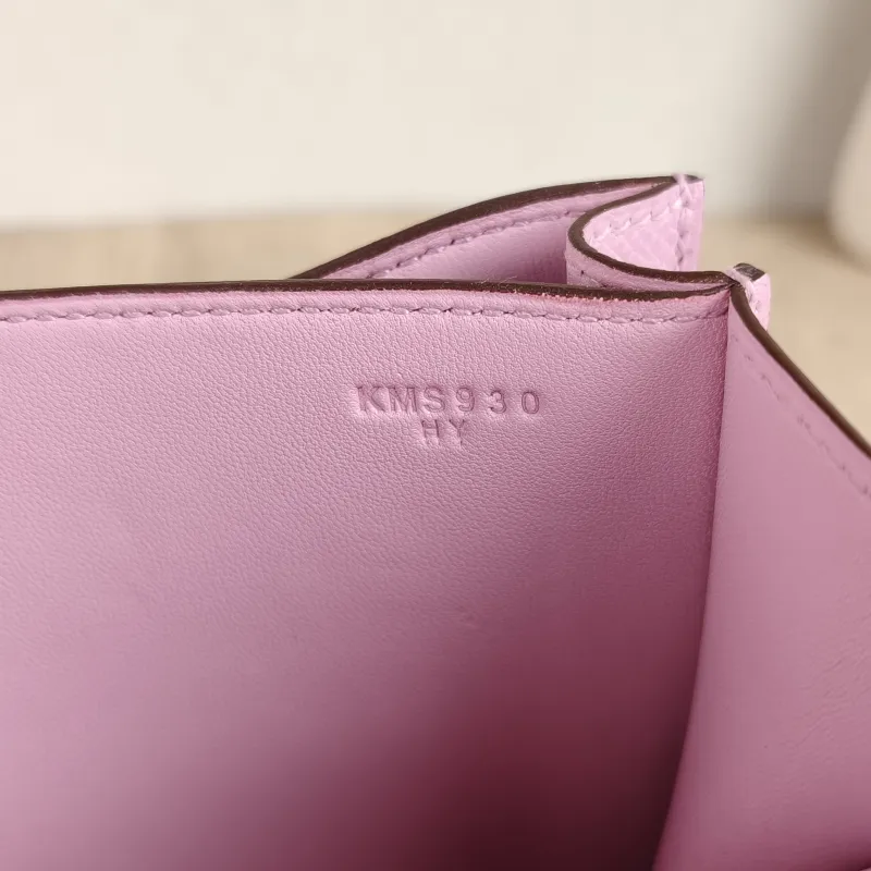 Hermès Crossbody Bag Constance 19 Silver-Tone Hardware X9 Epsom Calfskin Mini 18 × 4 × 15 cm k — detail view 1 of 11