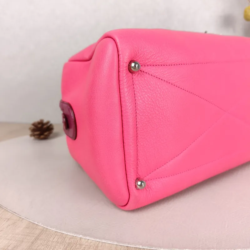 LOEWE Top Handle Bag Red Calfskin One Size 25 × 16 × 17 cm — detail view 11 of 13