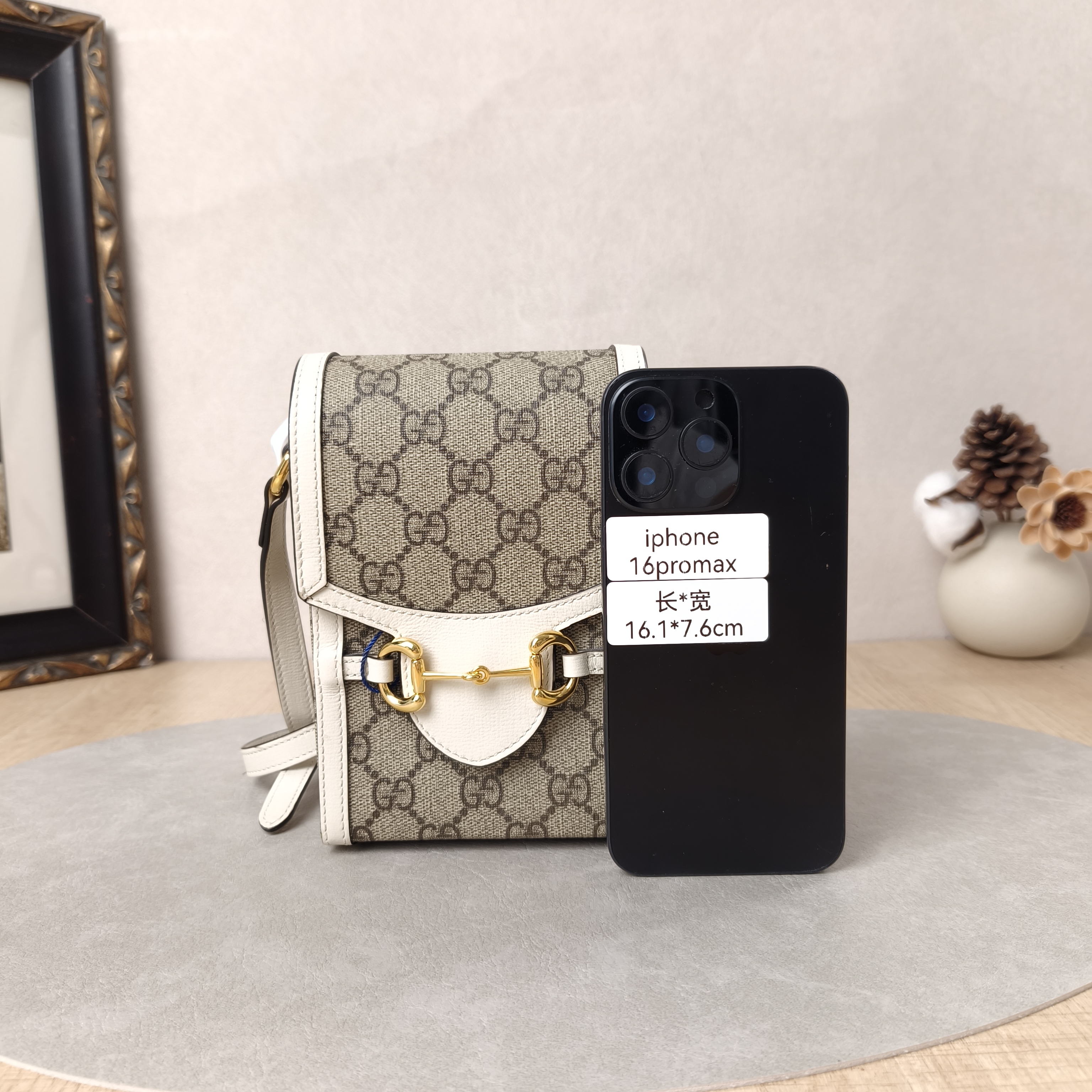 GUCCI Crossbody Bag Horsebit 1955Collection Mini White PV Cmini11.5 × 4 × 17 cm — cover view 10 of 12