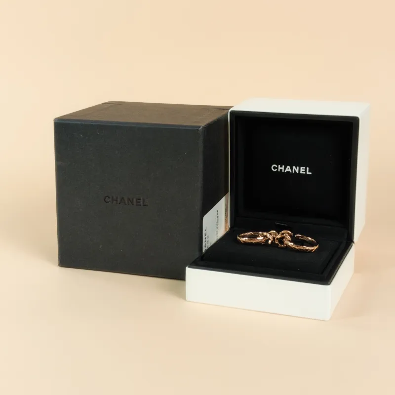 Chanel Jewelry · COCO CRUSH Earrings Rose Gold 18KR ose Gold One Size — cover view 6 of 8