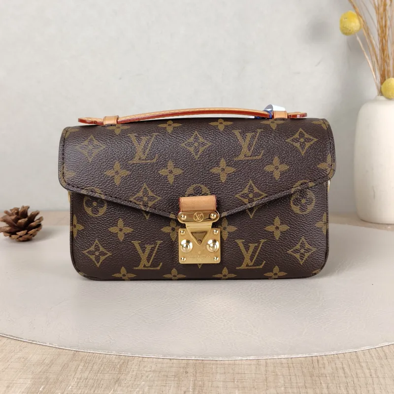 Louis Vuitton Crossbody Bag Pochette Métis East West Monogram PVC Small 21.5 × 6 × 13.5 cm
