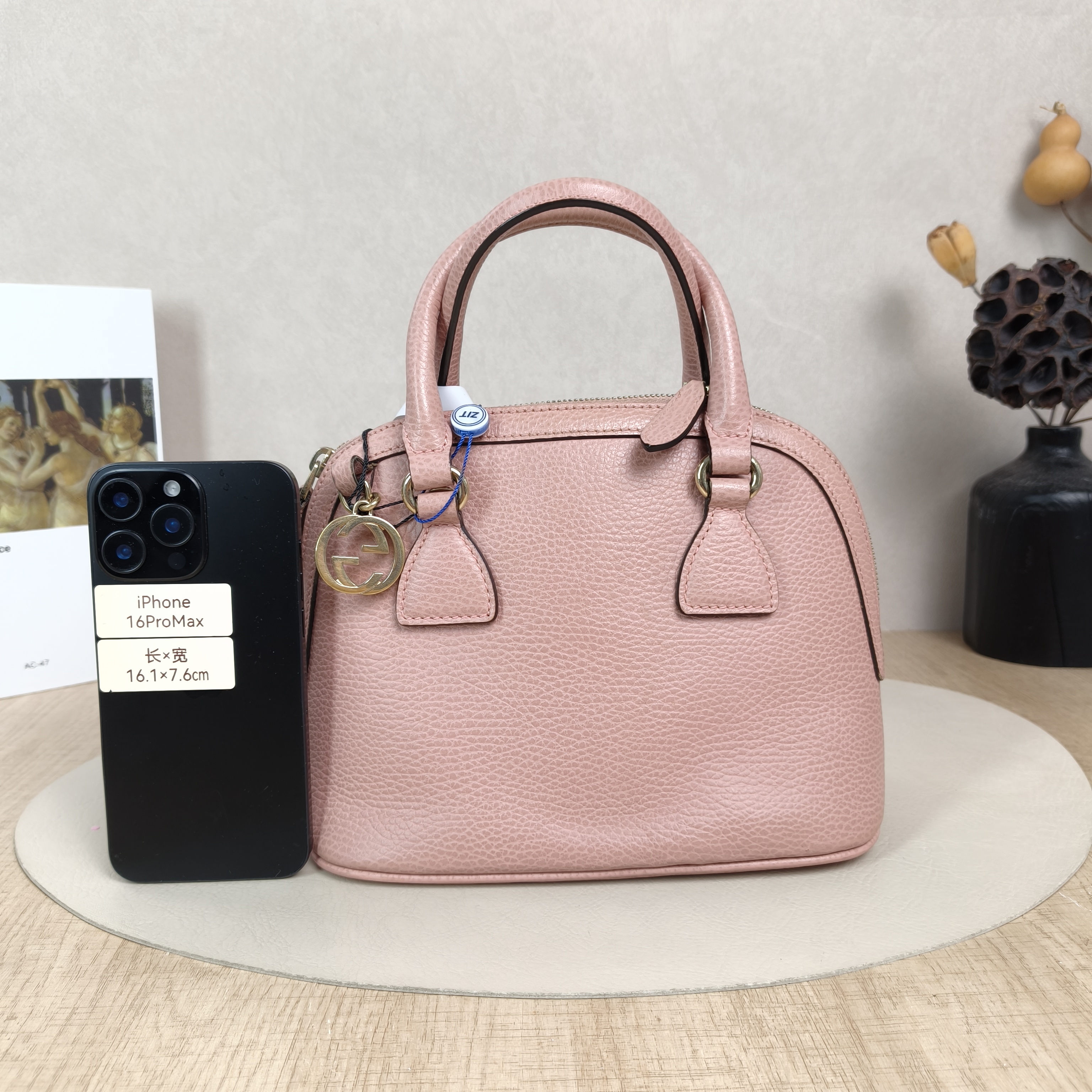 GUCCI Crossbody Bag Crossbody Bag Pink Calfskin One Size24 × 12 × 18 cm — cover view 2 of 5