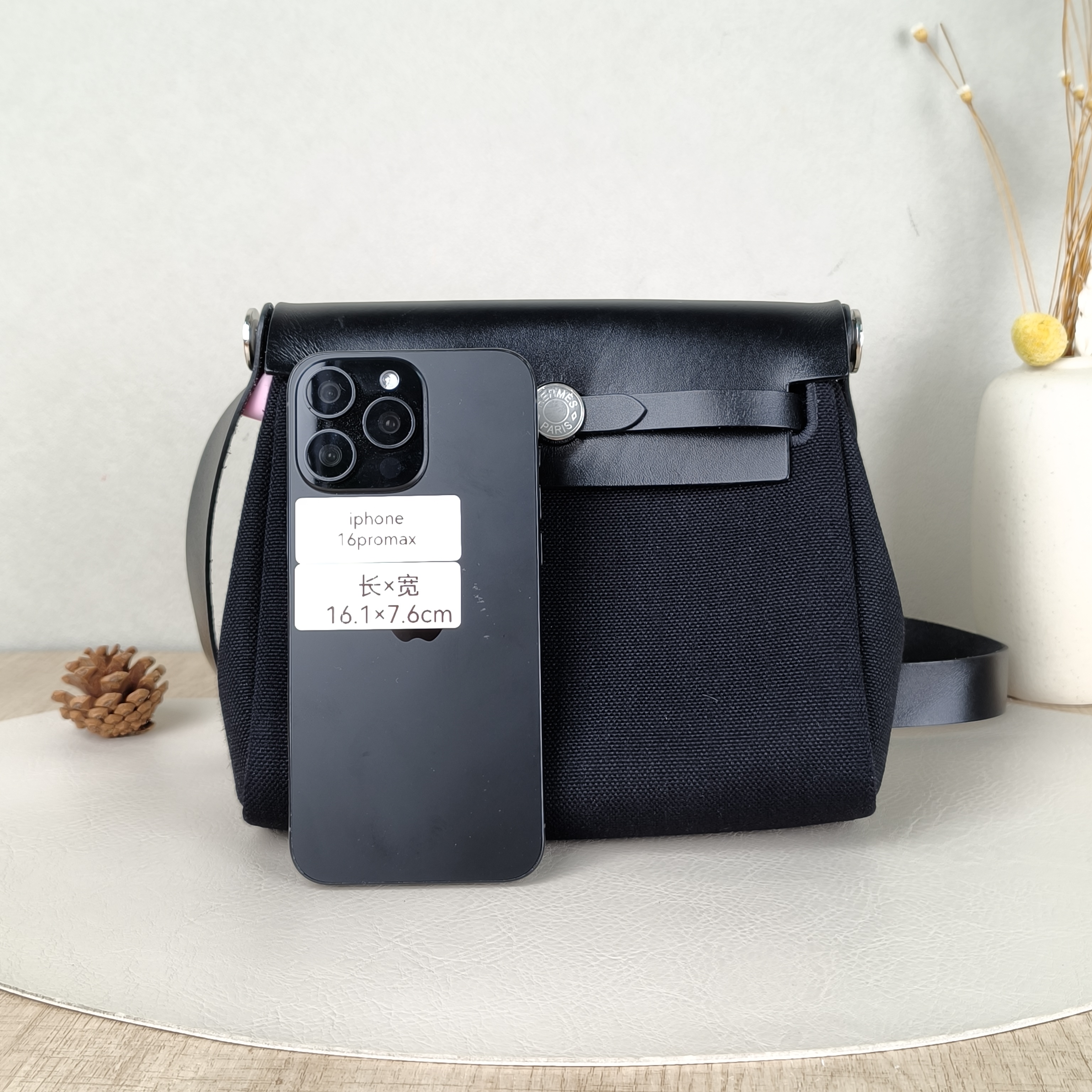 Hermès Crossbody Bag Herbag Zip 20Black Calfskin,Canvasmini20.5 × 7 × 16.5 cm — cover view 2 of 5