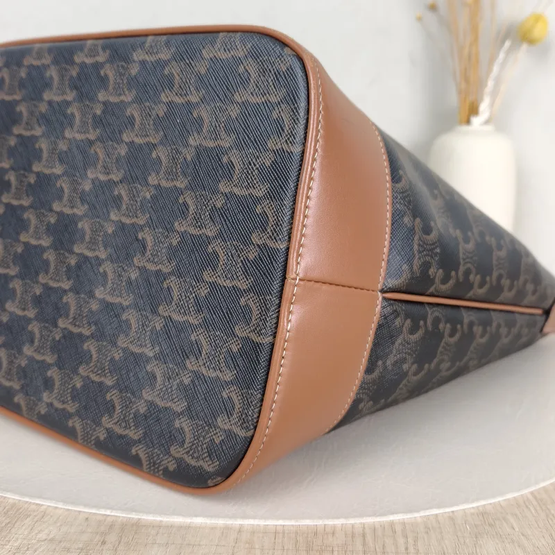CELINE Crossbody Bag Triomphe Bucket Bag Monogram PVC Medium 24 × 18 × 27 cm — detail view 7 of 10