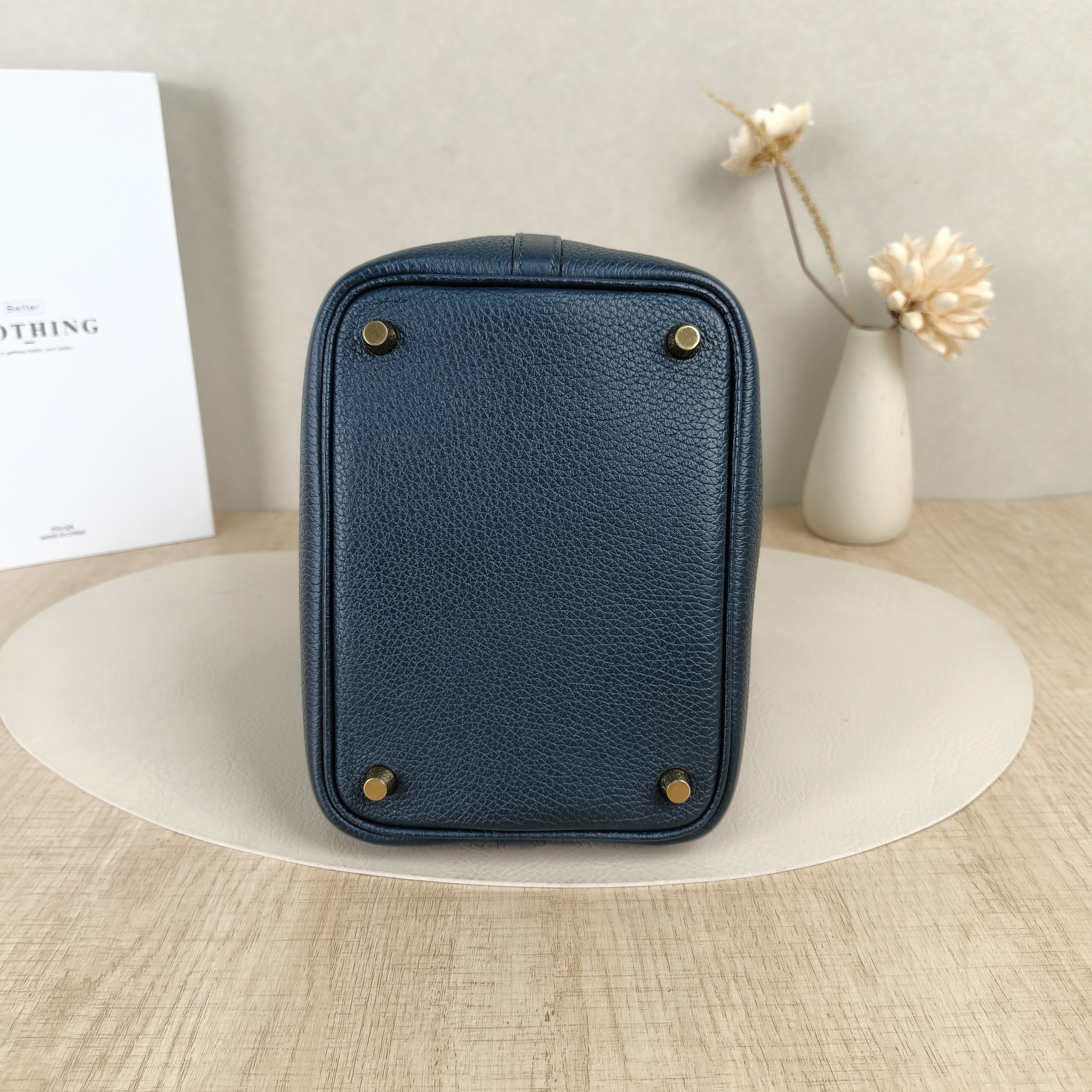 Hermès Top Handle Bag Picotin Lock 18 186O Taurillon Clemence TC Calfskin Small18 × 13 × 18 cm — cover view 6 of 8