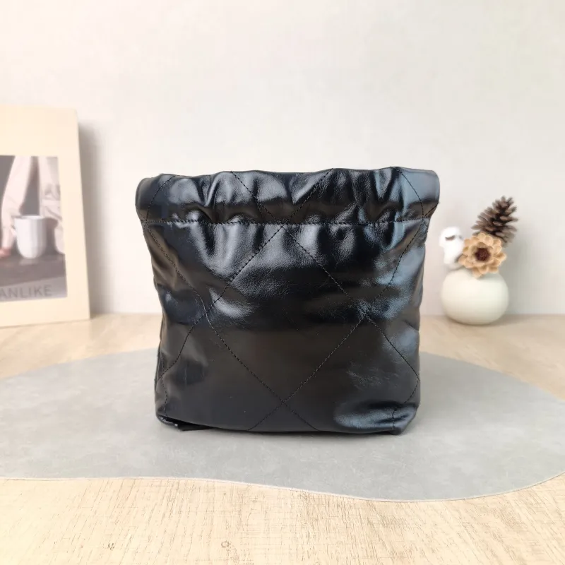 Chanel Shoulder Bag 22Bag Black CC alfskin Mini 20 × 6 × 19 cm — cover view 3 of 6