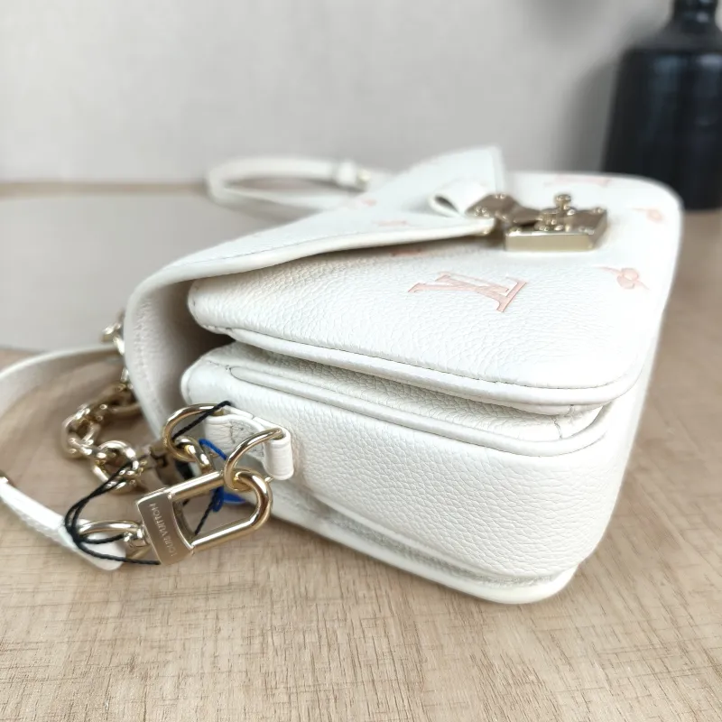 Louis Vuitton Crossbody Bag Pochette Métis East West White · Pink Monogram Empreinte Embossed Calfskin Small21.5 × 6 × 13.5 cm — detail view 3 of 13