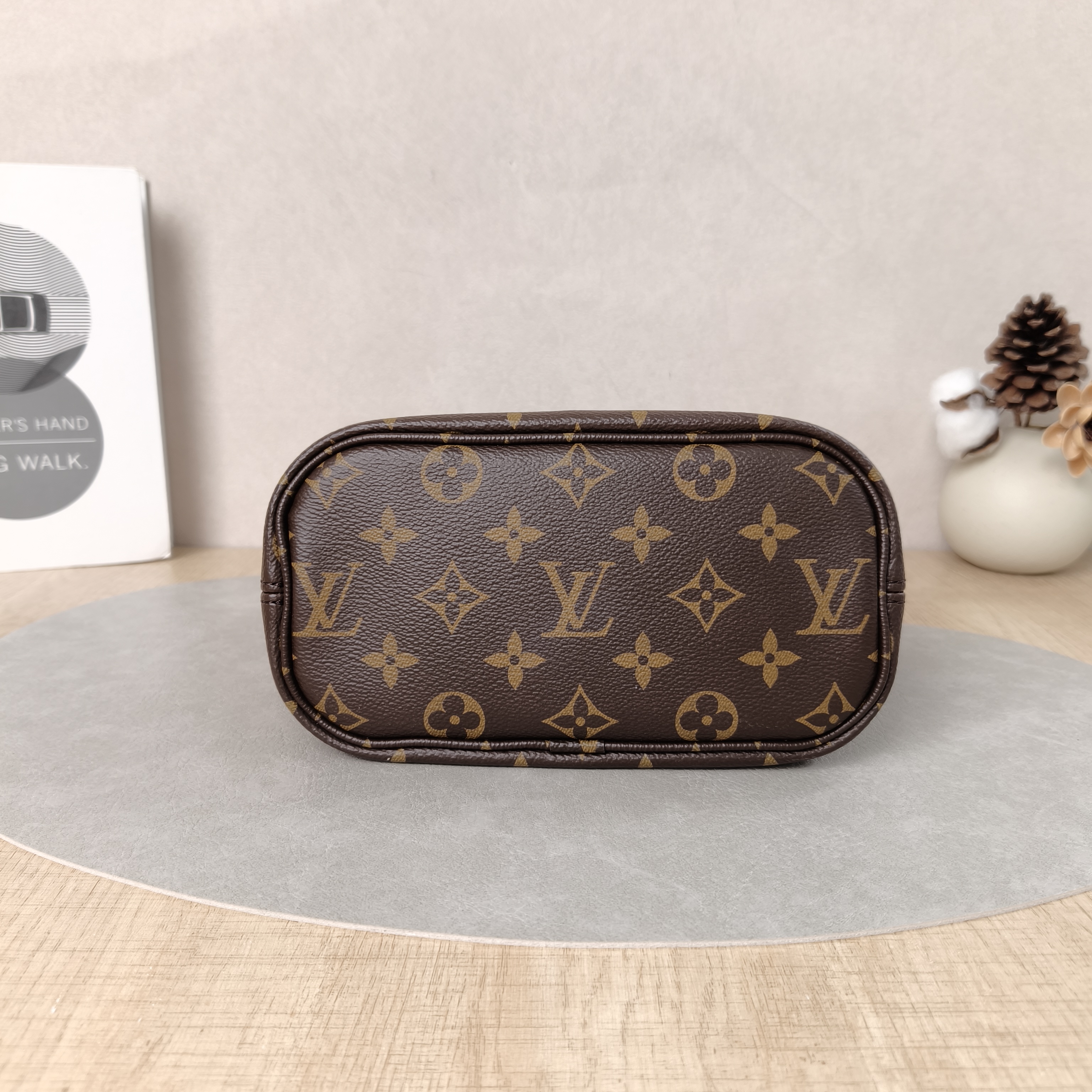 Louis Vuitton Crossbody Bag NEVERFULL INSIDE OUT BB — cover view 3 of 5