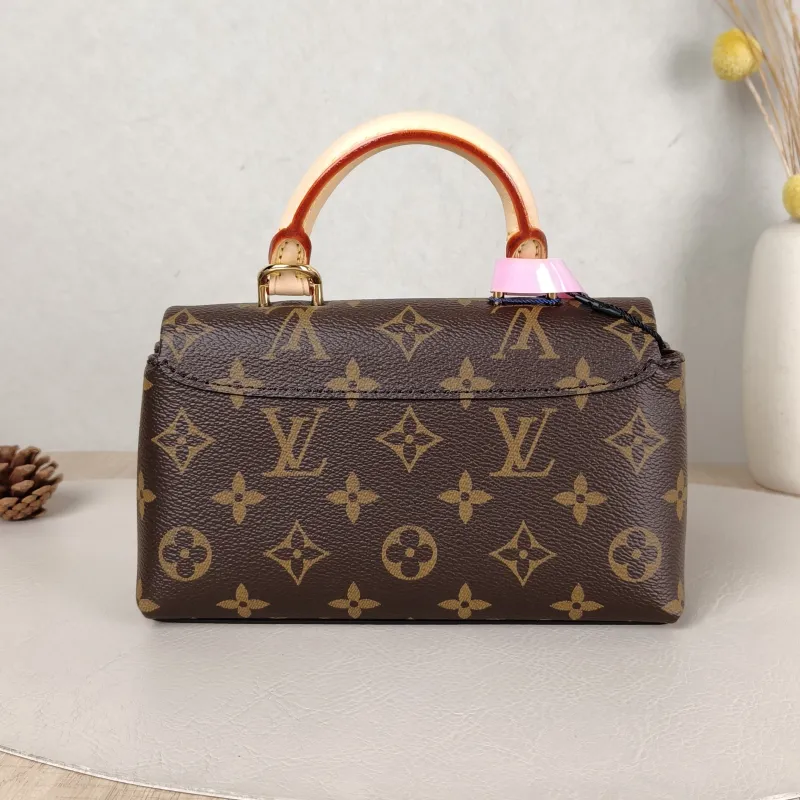 Louis Vuitton Crossbody Bag MADELEINE Monogram PVC nano 21 × 6 × 12.5 cm — cover view 4 of 5