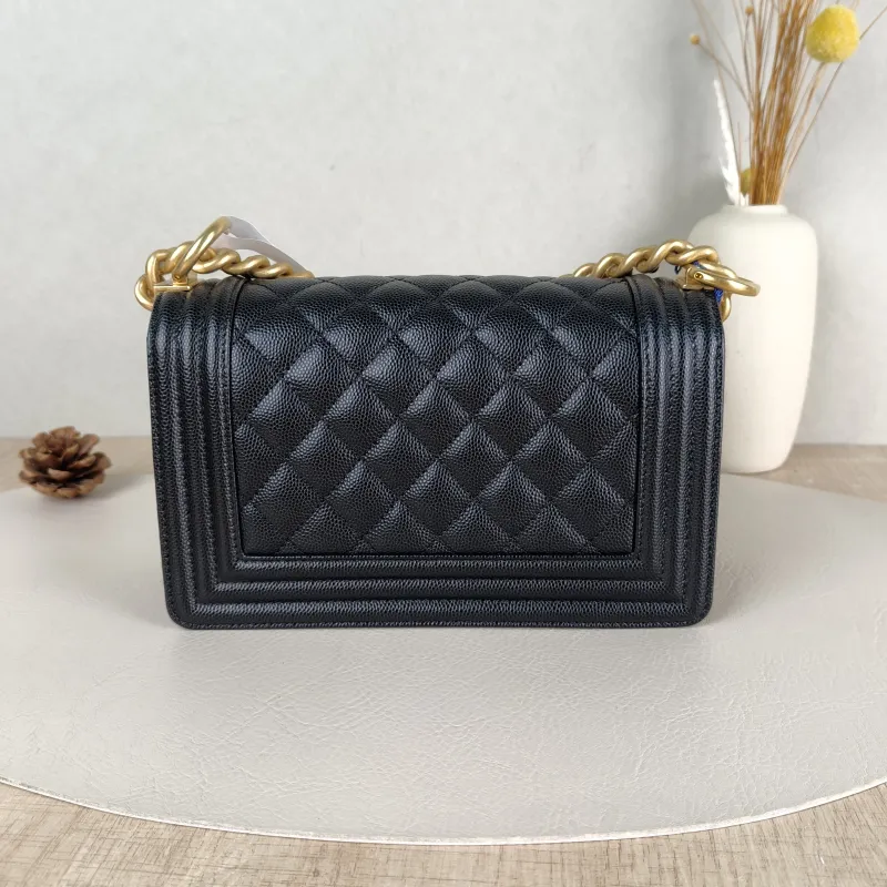 Chanel Crossbody Bag Le BoyBlack Grained Calfskin20.5 × 8.5 × 12 cm — cover view 5 of 5