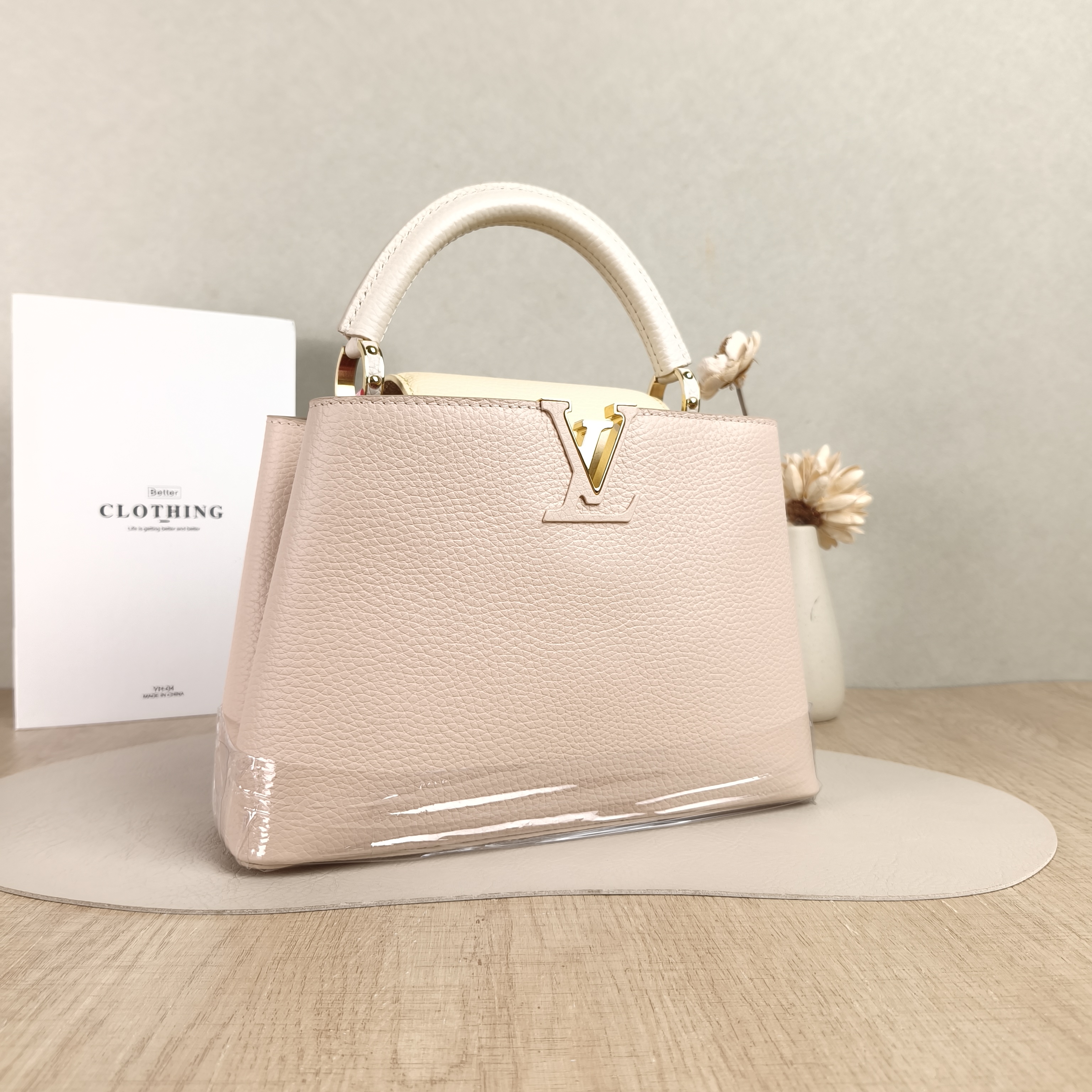 Louis Vuitton Top Handle Bag Capucines Pink · Yellow · White Calfskin BB27 × 9 × 17.5 cm — cover view 5 of 5