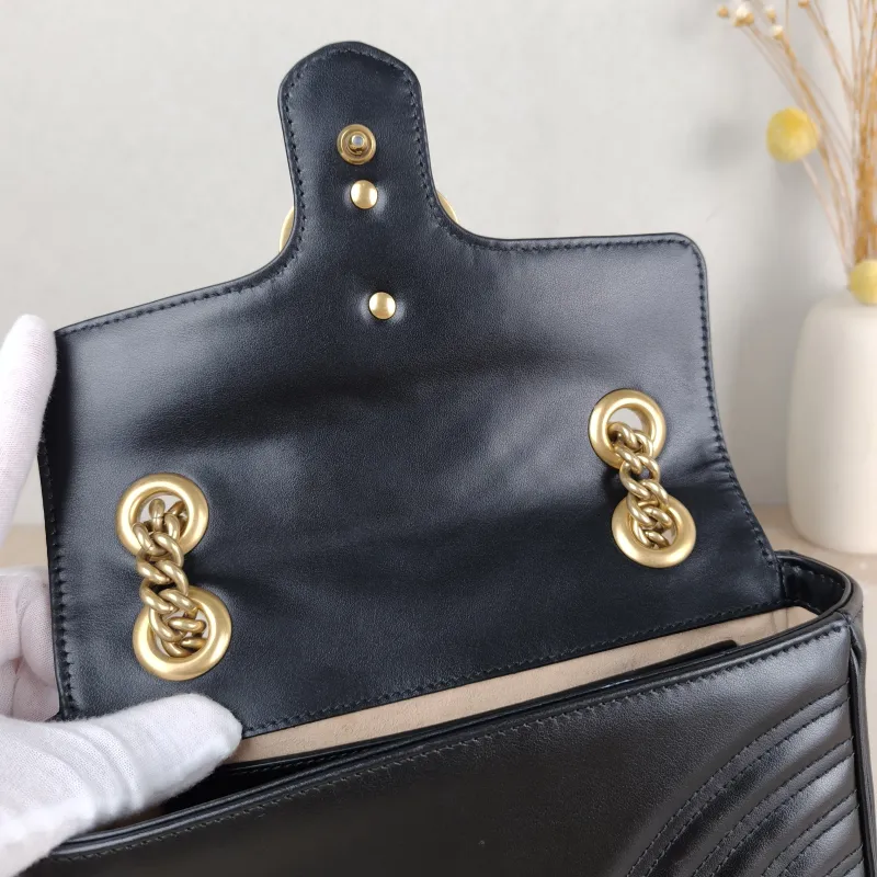 GUCCI Crossbody Bag GG Marmont Small Marmont 22 Black CC alfskin Small 22 × 6 × 13 cm — detail view 9 of 13