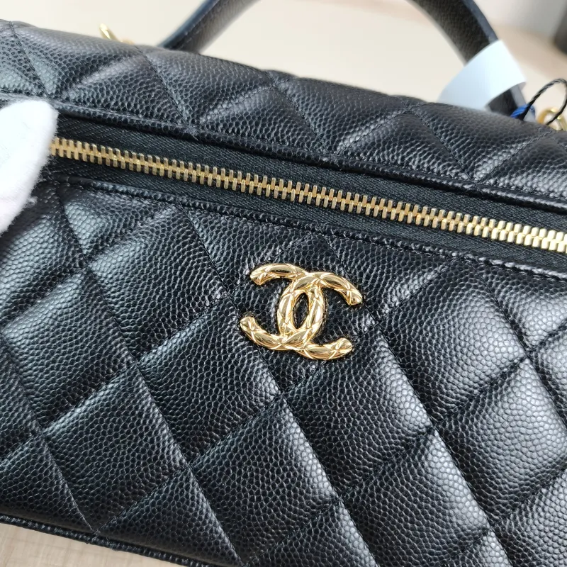 Chanel Crossbody Baglp Box Bag Top Handle Crossbody Bag Black Calfskin One Size19.5 × 5 × 17 cm — detail view 7 of 13