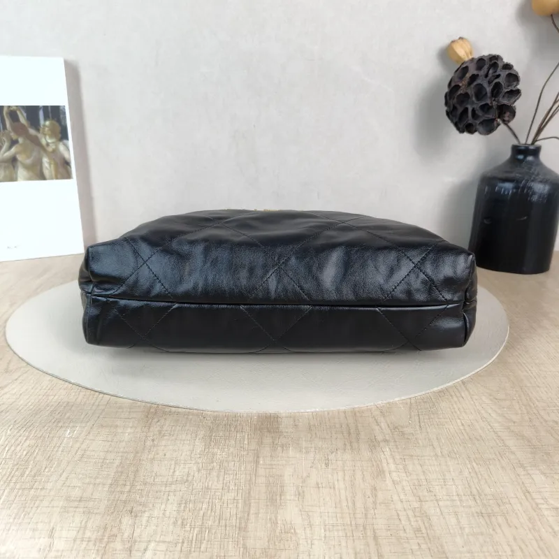 Chanel Shoulder Bag 22Bag Black CC alfskin Small 35 × 7 × 37 cm — cover view 3 of 5