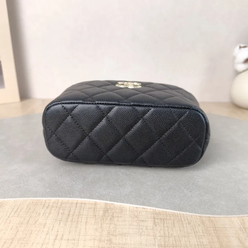 Chanel Crossbody Bag Crossbody Bag Black Grained Calfskin One Size 16 × 6.5 × 12.5 cm — cover view 2 of 6