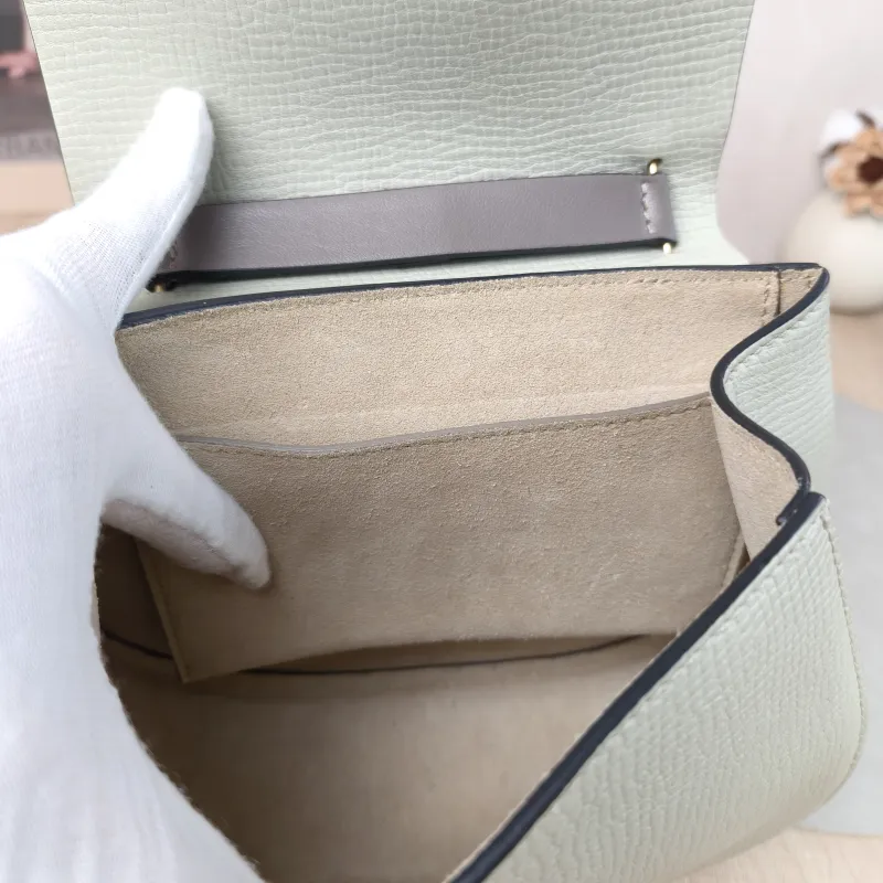 Chloé Crossbody Bag drew Green Calfskin One Size 19.5 × 6.5 × 16 cm — detail view 11 of 11
