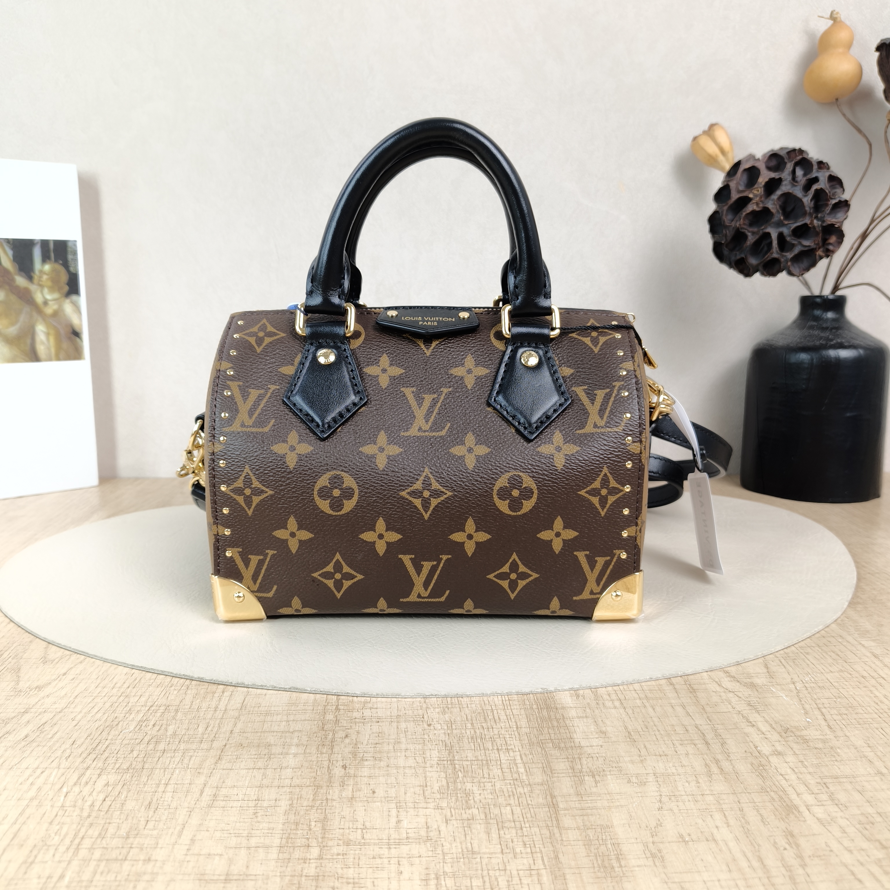 Louis Vuitton Crossbody Bag Speedy Trunk 20Monogram PVC Small20.5 × 11 × 13.5 cm