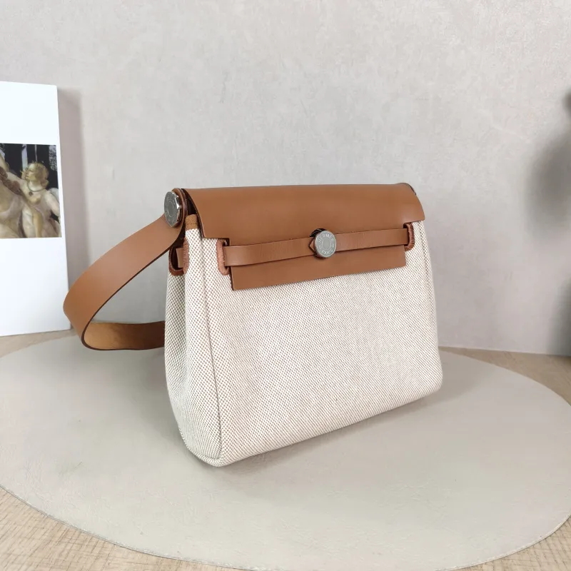 Hermès Shoulder Bag Herbag Zip 20 Berliner Canvas Canvas Mini 20 × 7 × 17 cm G — cover view 5 of 6