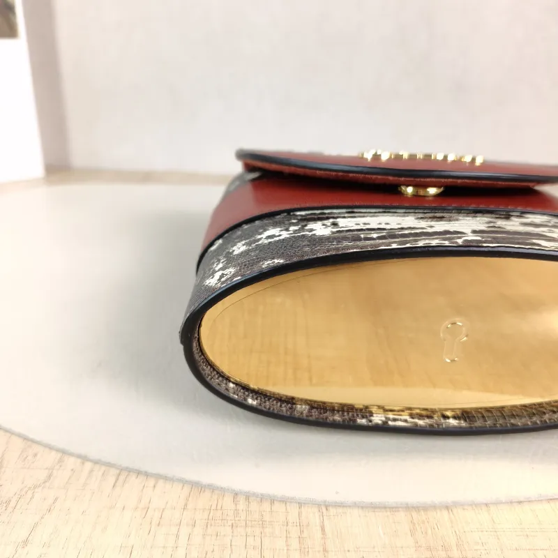 Chloé Shoulder Bag Aby Lock Shoulder Bag Colorblock Embossed Calfskin One Size 17 × 6.5 × 15.5 cm — detail view 13 of 15