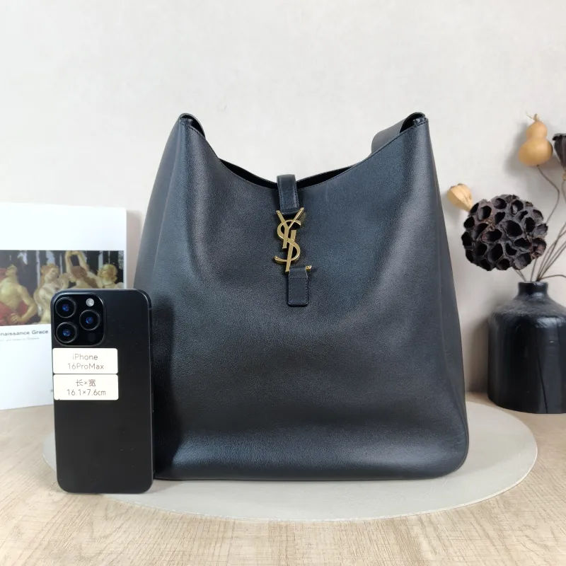 SAINT LAURENT Shoulder Bag LE 5 À 7 Hobo Black Calfskin Large30 × 13 × 31 cm — cover view 6 of 6