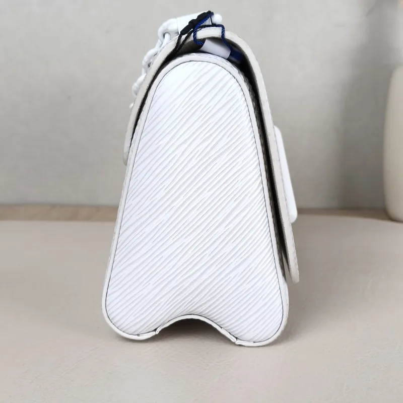 Louis Vuitton Crossbody Bag Twist White Epi Embossed Calfskin Small 19 × 9 × 15 cm — detail view 5 of 11