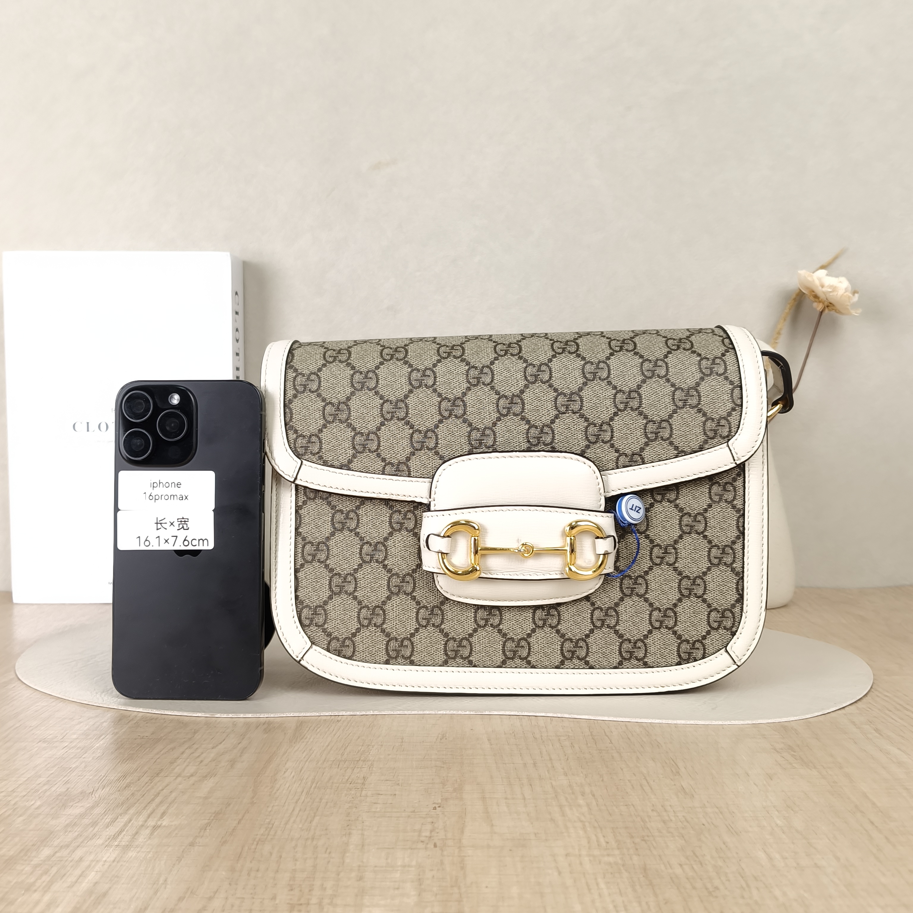 GUCCI Crossbody Bag Horsebit 1955 Horsebit Medium White Monogram PVC Medium25 × 8 × 18 cm — cover view 2 of 5