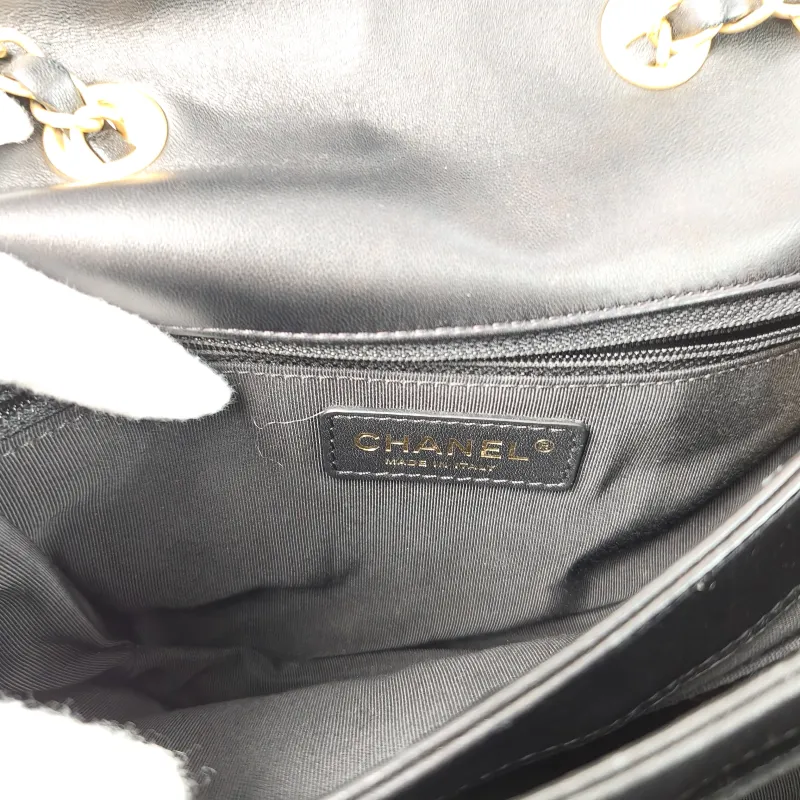 Chanel Crossbody Bag Crossbody Bag Black with Gold-Tone Hardware Lambskin One Size 24 × 7 × 15 cm 24 — detail view 13 of 13