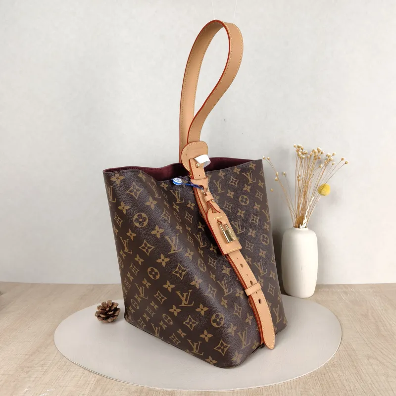 Louis Vuitton Top Handle Bag ALL IN Monogram PVC Large 26 × 18 × 31 cm — cover view 3 of 5