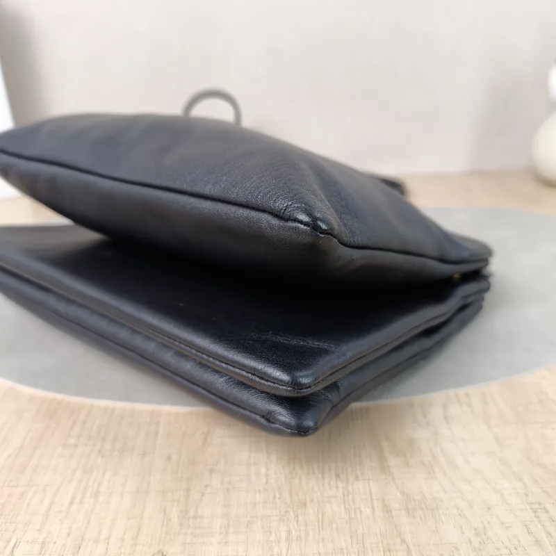 CELINE Crossbody Bag Trio Messenger Bag Black Lambskin Large25.5 × 5 × 17.5 cm — detail view 9 of 10