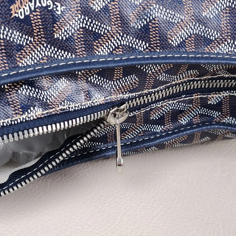 GOYARD Shoulder Bag Boheme Hobo​ Blue PVC Small 43 × 14 × 27 cm — detail view 5 of 11