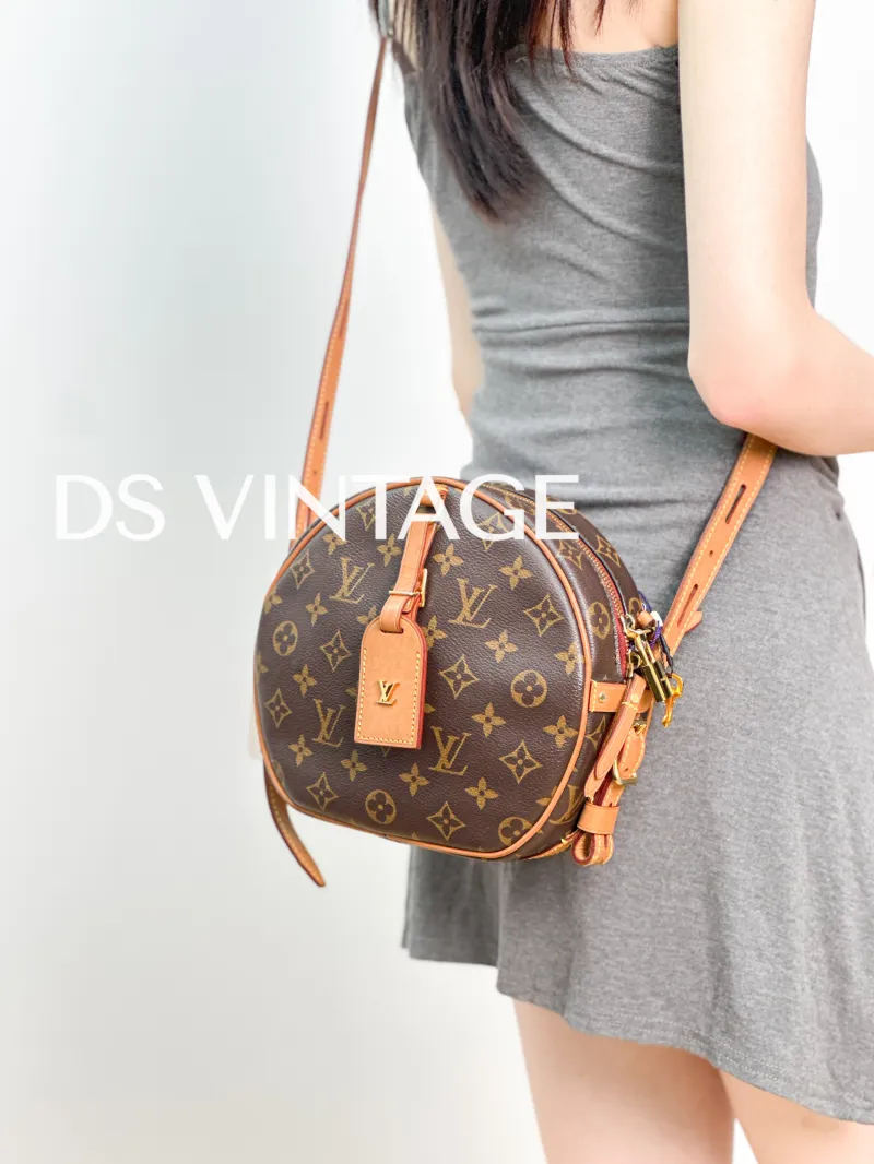 Louis Vuitton Crossbody Bag BOITE CHAPEAU SOUPLE Monogram PVC Large 20 × 8 × 22.5 cm — on-model view 2 of 3